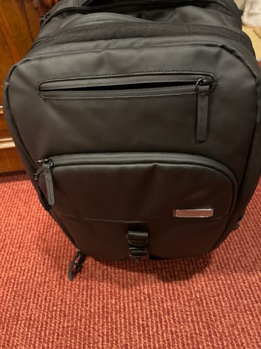 Jaimie Jacobs Backpack Rucksack 20-30L Laptopfach 16,1 Zoll
