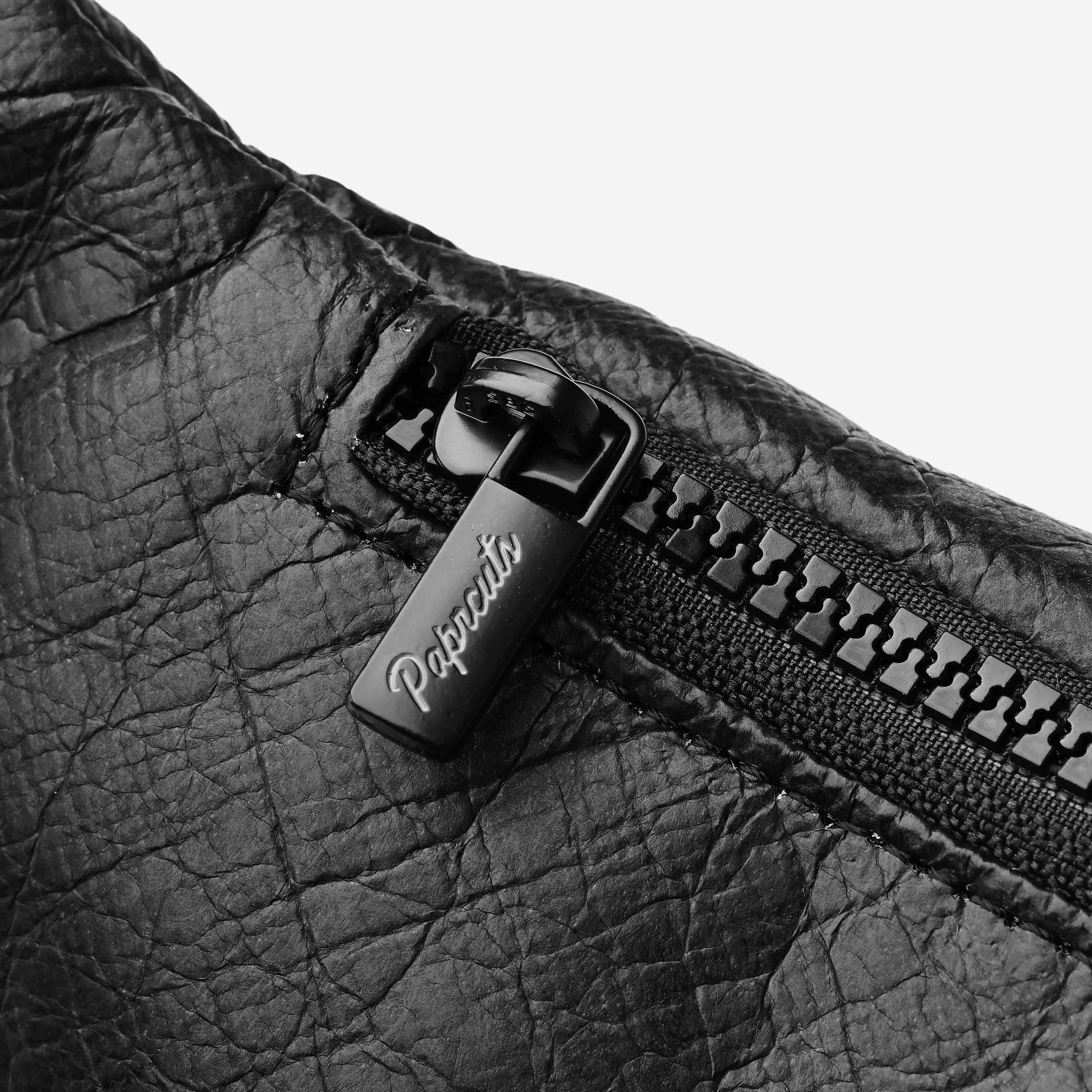 Paprcuts Bauchtasche Just Black Tyvek 2L wasserabweisend