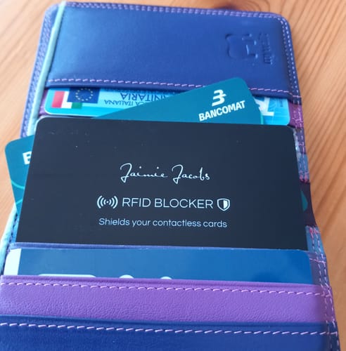 Jaimie Jacobs Nano Boy RFID Schutzkarte Scheckkartenformat