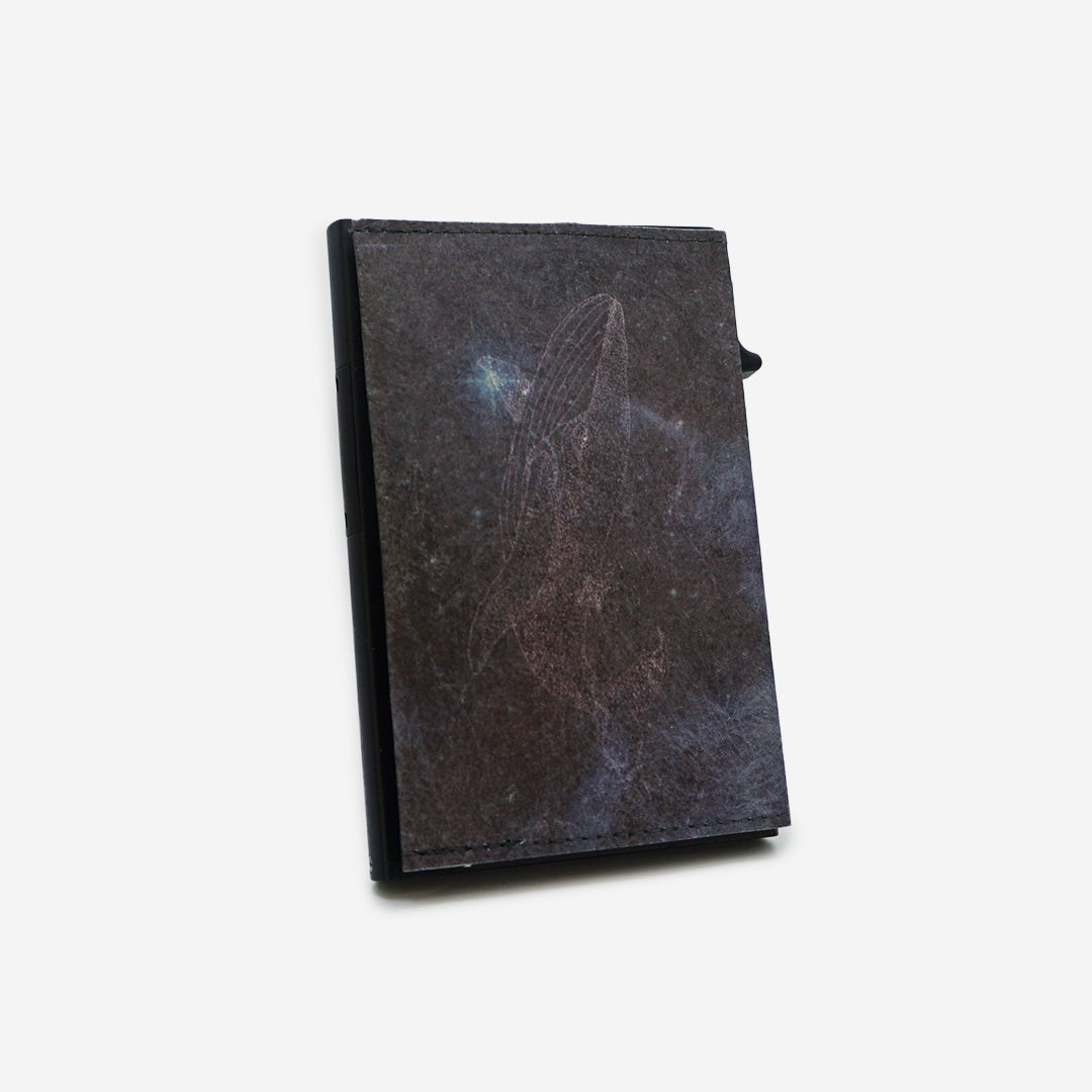 Paprcuts RFID Alu Kartenetui Galactic Whale Kartenetui schwarz