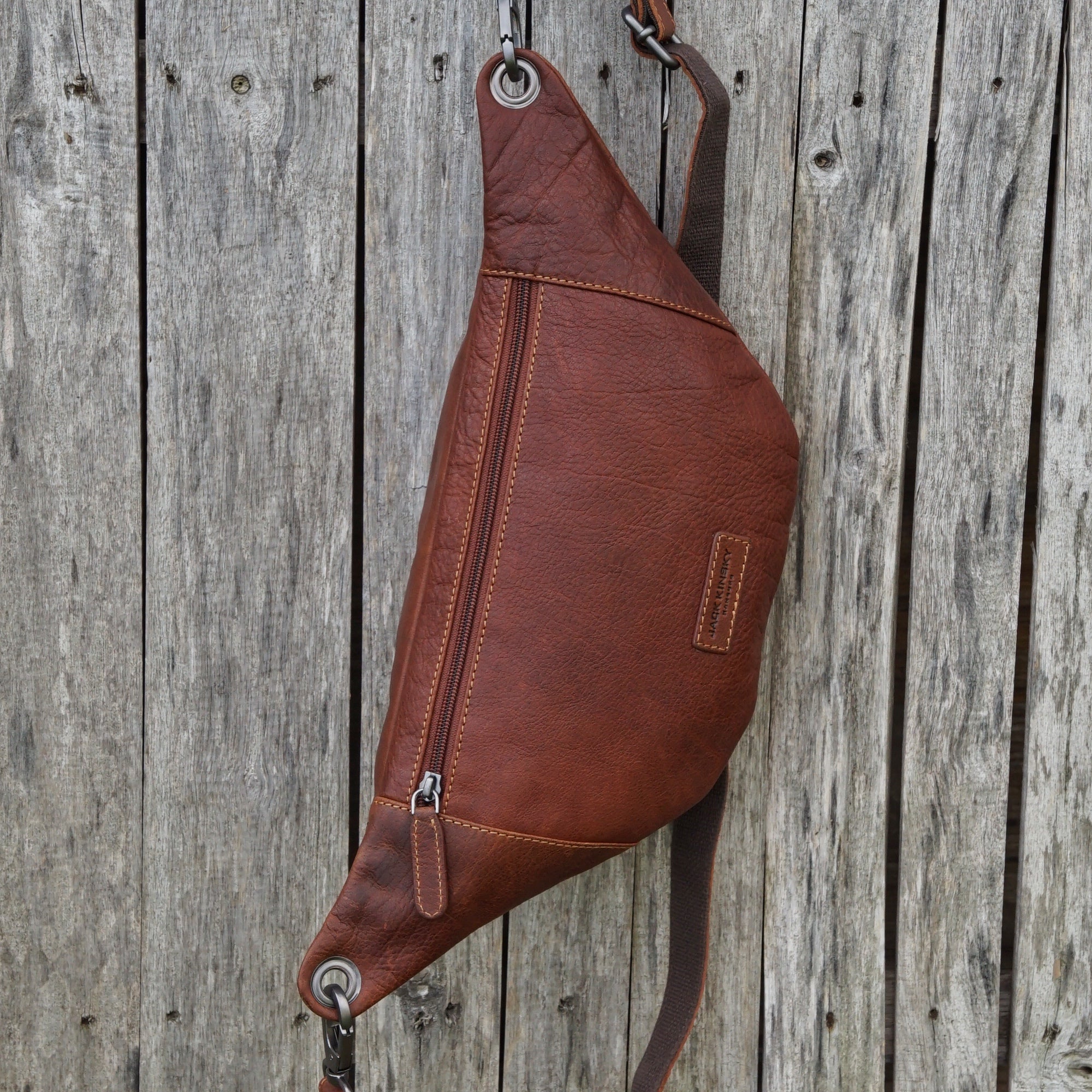 Jack Kinsky Porto 1 Gürteltasche Cognac Büffelleder
