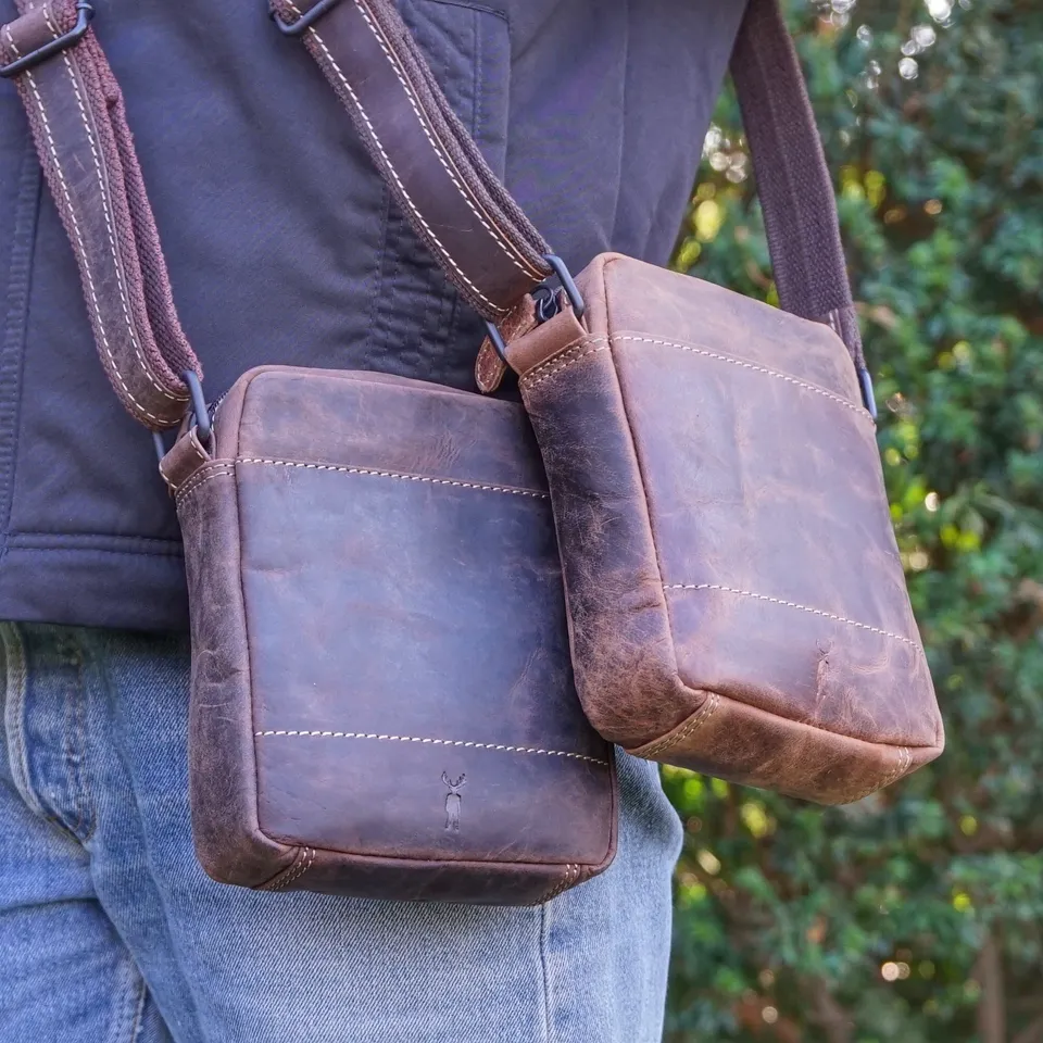 Jack Kinsky Baltimore 1 Umhängetasche Cognac Hunter-Leder