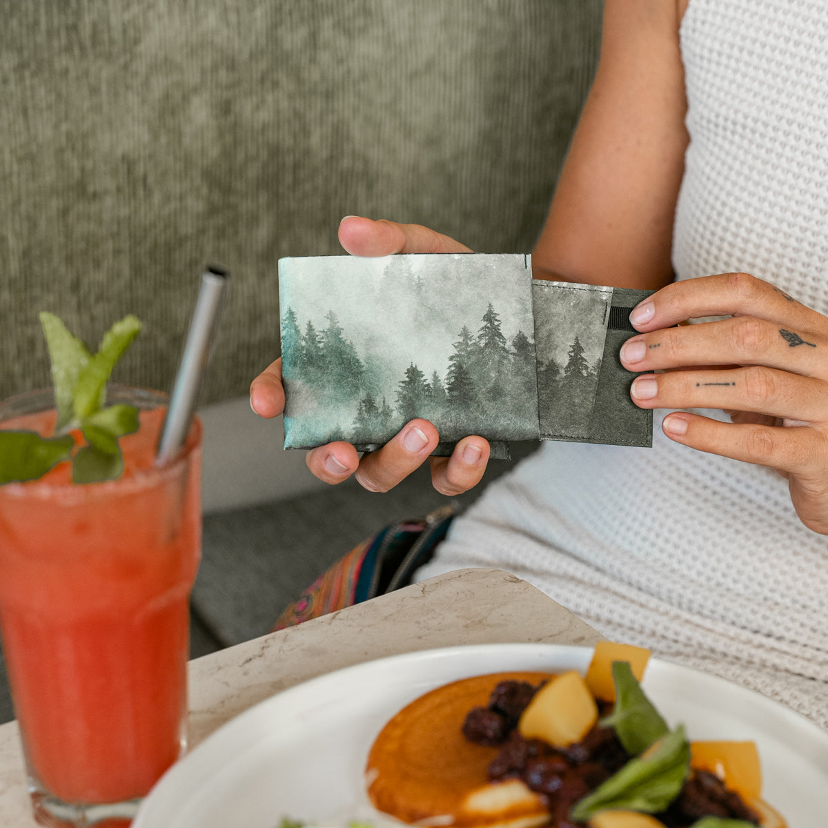 Paprcuts RFID PRO Wallet Foggy Morning Portemonnaie RFID-Schutz