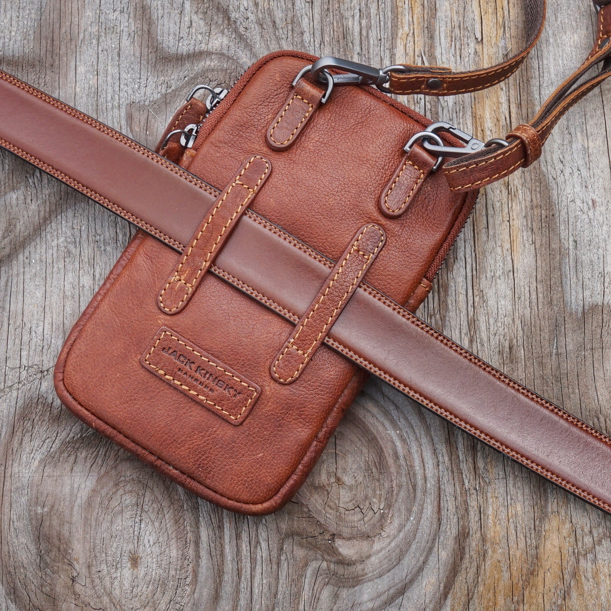 Jack Kinsky Porto 10 Handytasche Cognac Büffelleder