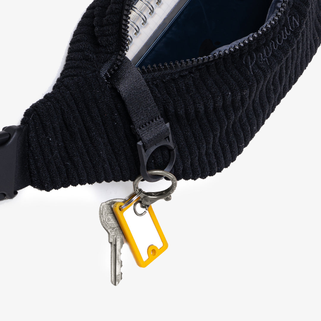 Paprcuts Capri Bauchtasche Just Black Cord Vegan 33 cm
