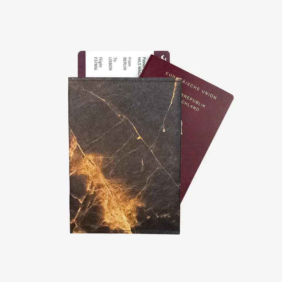 Paprcuts Black Marble RFID Reisepasshülle Tyvek vegan