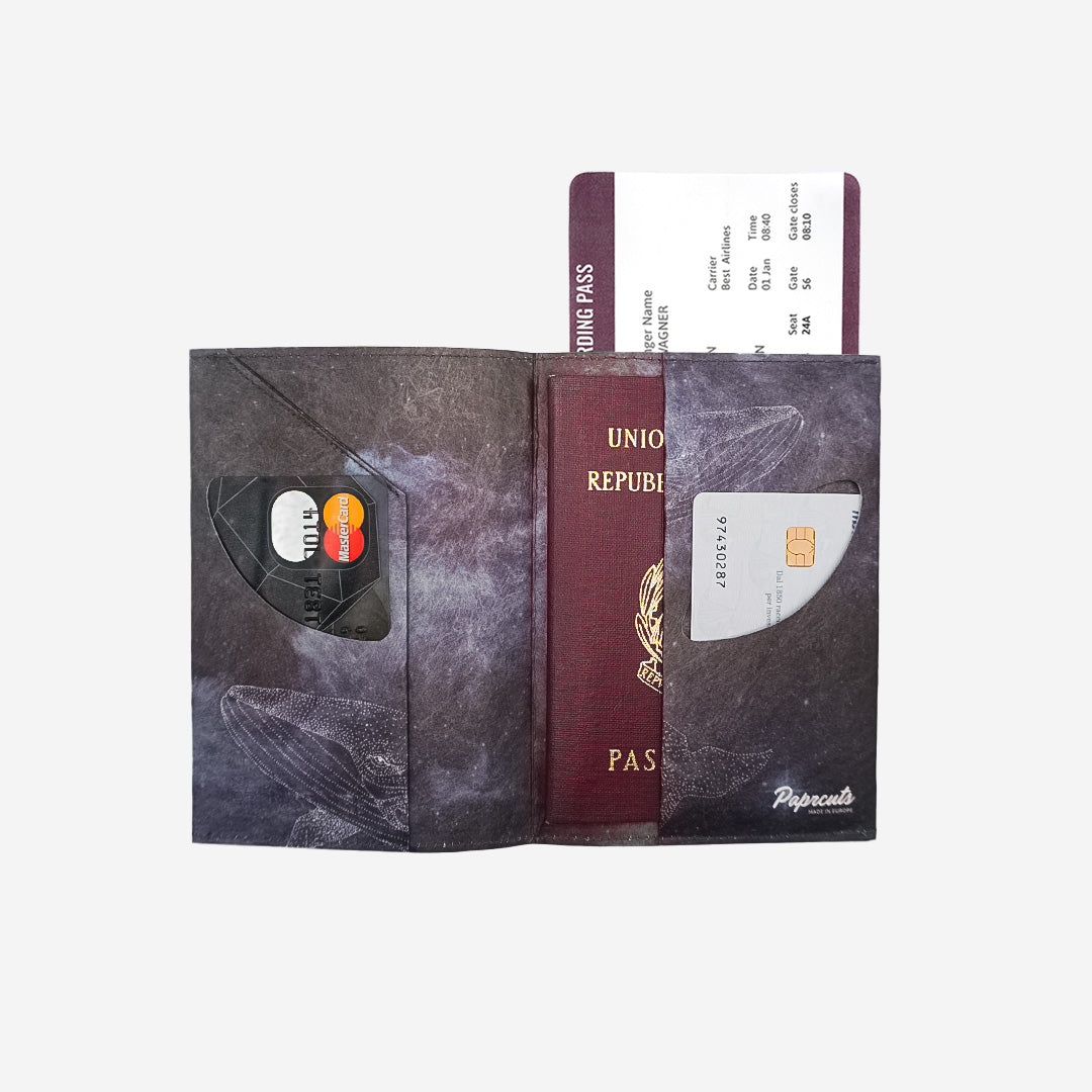 Paprcuts Galactic Whale RFID Reisepasshülle Tyvek vegan