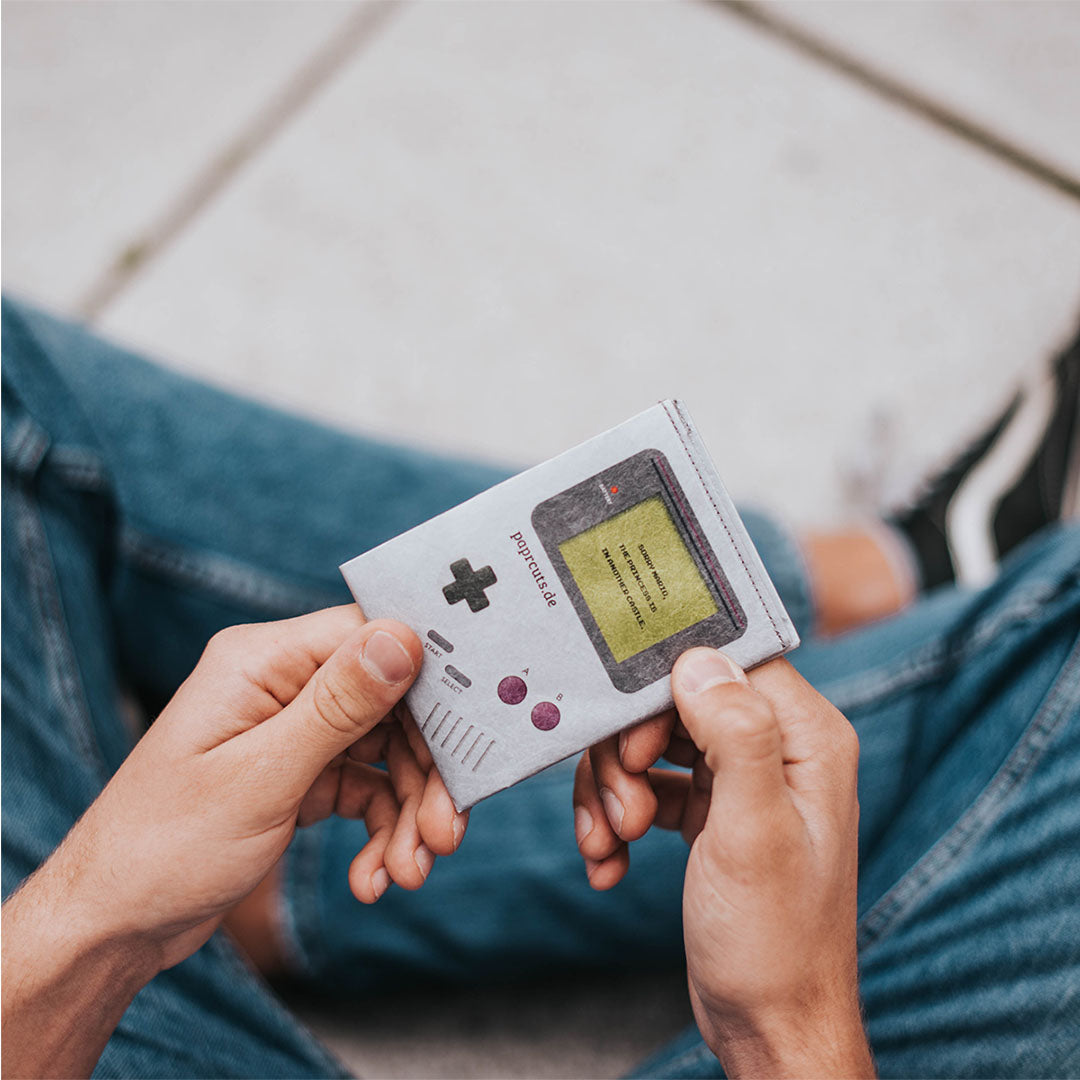 Paprcuts RFID Wallet Game Boy Portemonnaie Grau RFID Tyvek