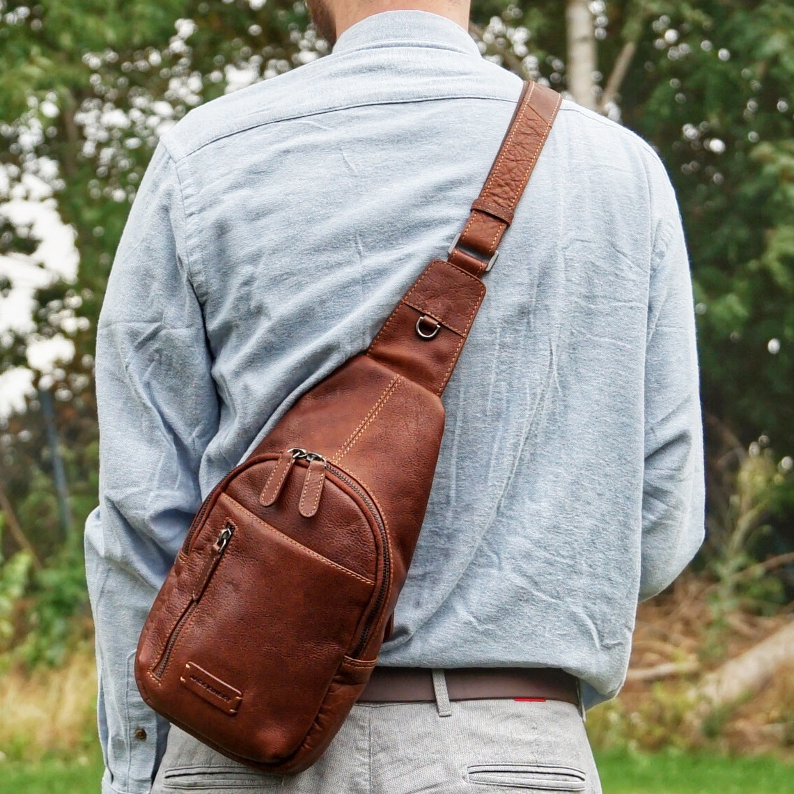 Jack Kinsky Porto 13 Crossbag Cognac Büffelleder Bodybag