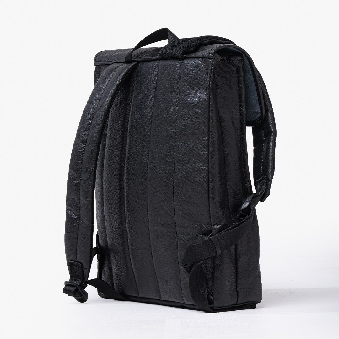 Paprcuts Kyoto Rucksack Just Black 11L 16 Zoll Laptopfach