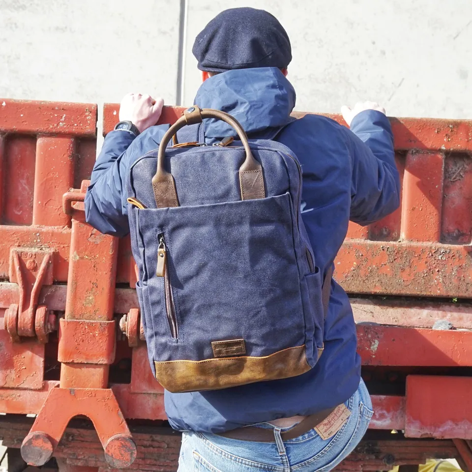 Jack Kinsky Dakar 6 Rucksack Navy Canvas Notebookfach