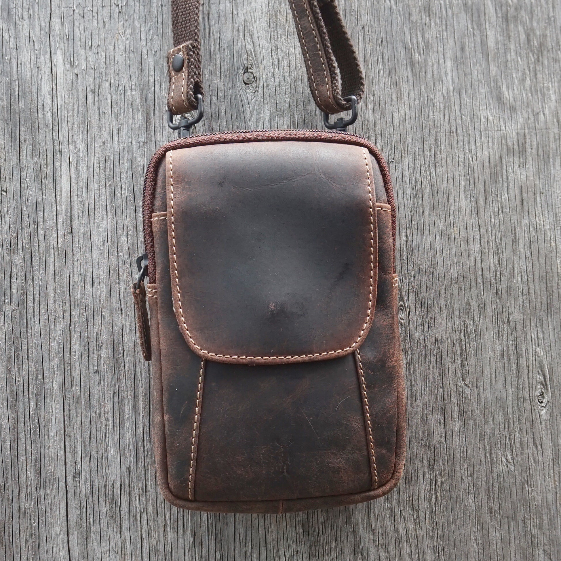 Jack Kinsky Baltimore 10 Handytasche Mocca Rindleder