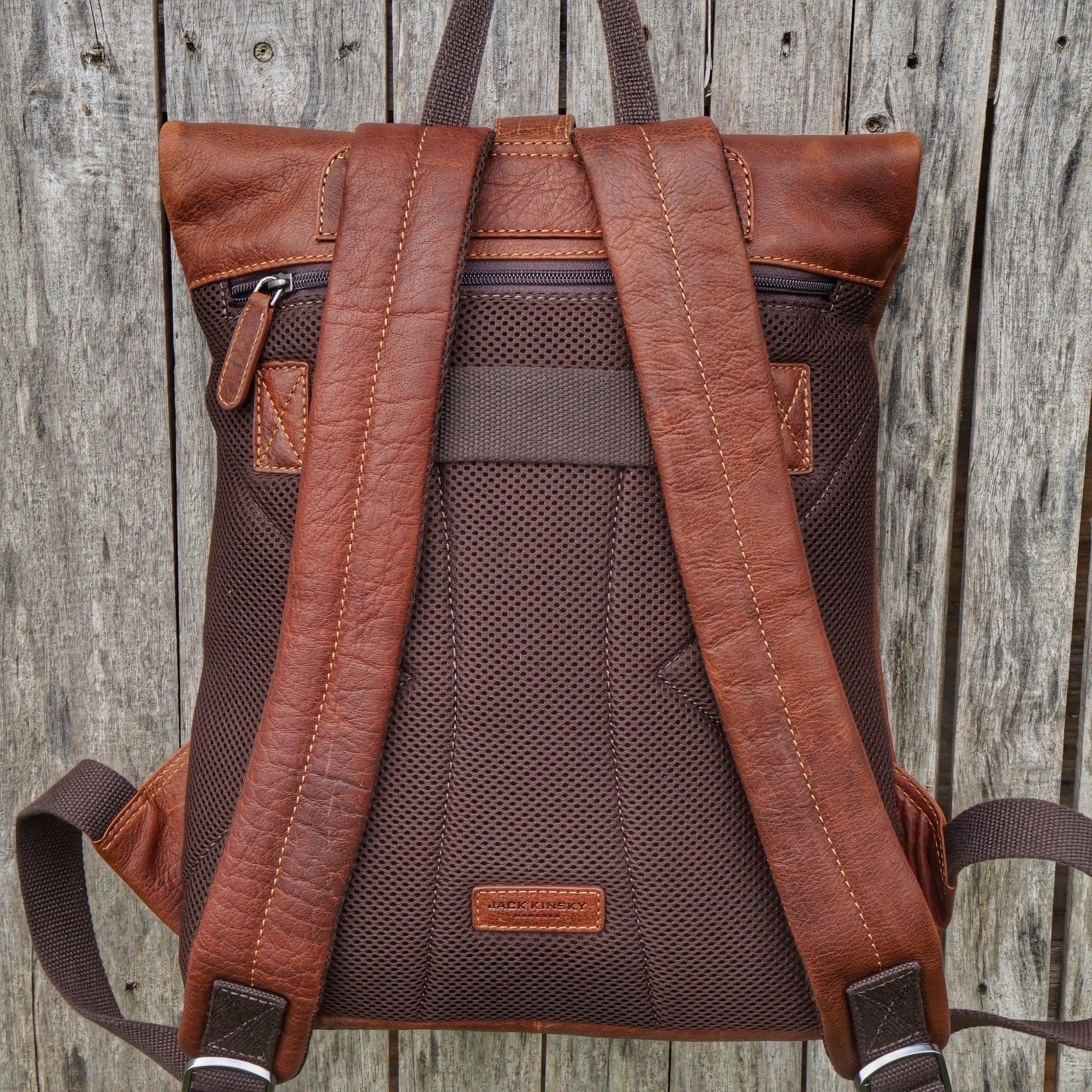 Jack Kinsky Porto 5 Rucksack Cognac Büffelleder Laptop