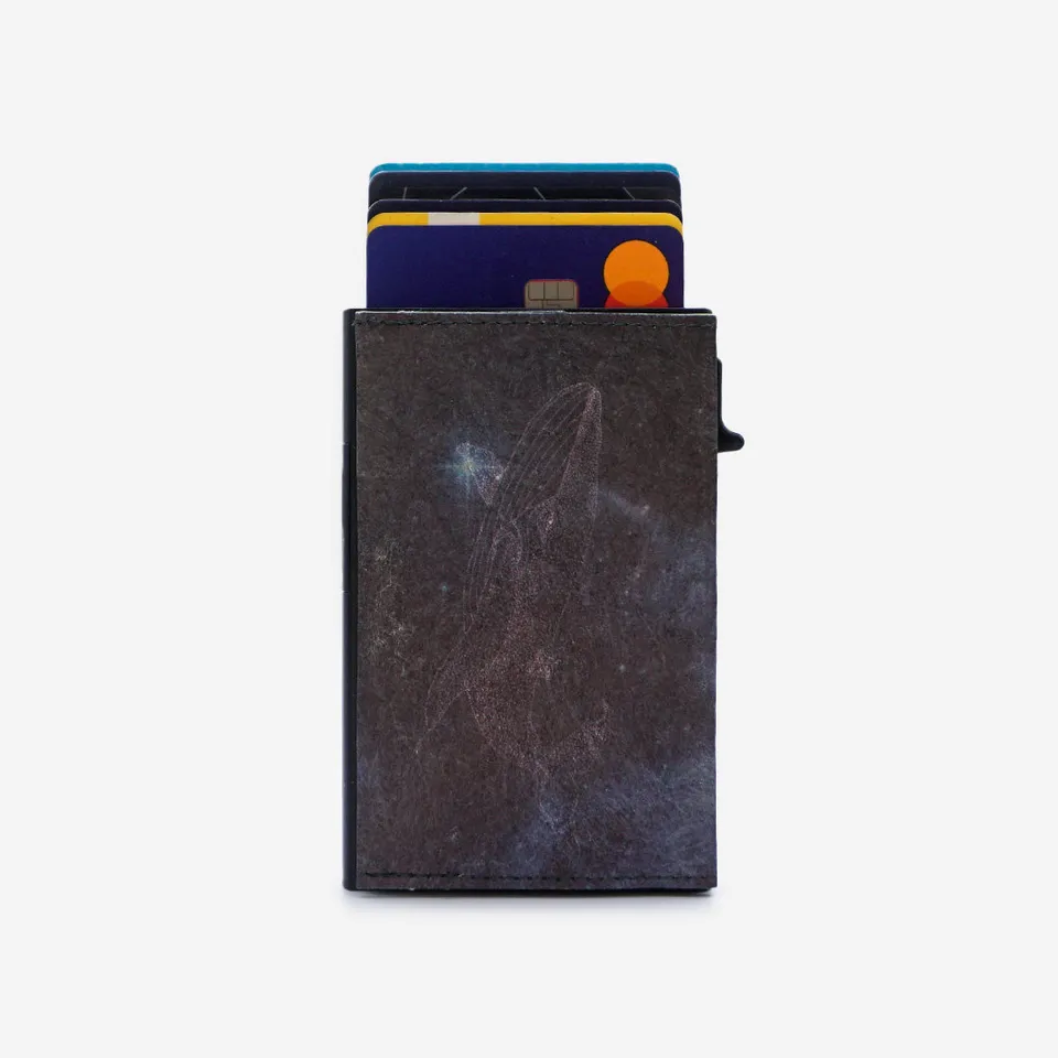 Paprcuts RFID Alu Kartenetui Galactic Whale Kartenetui schwarz