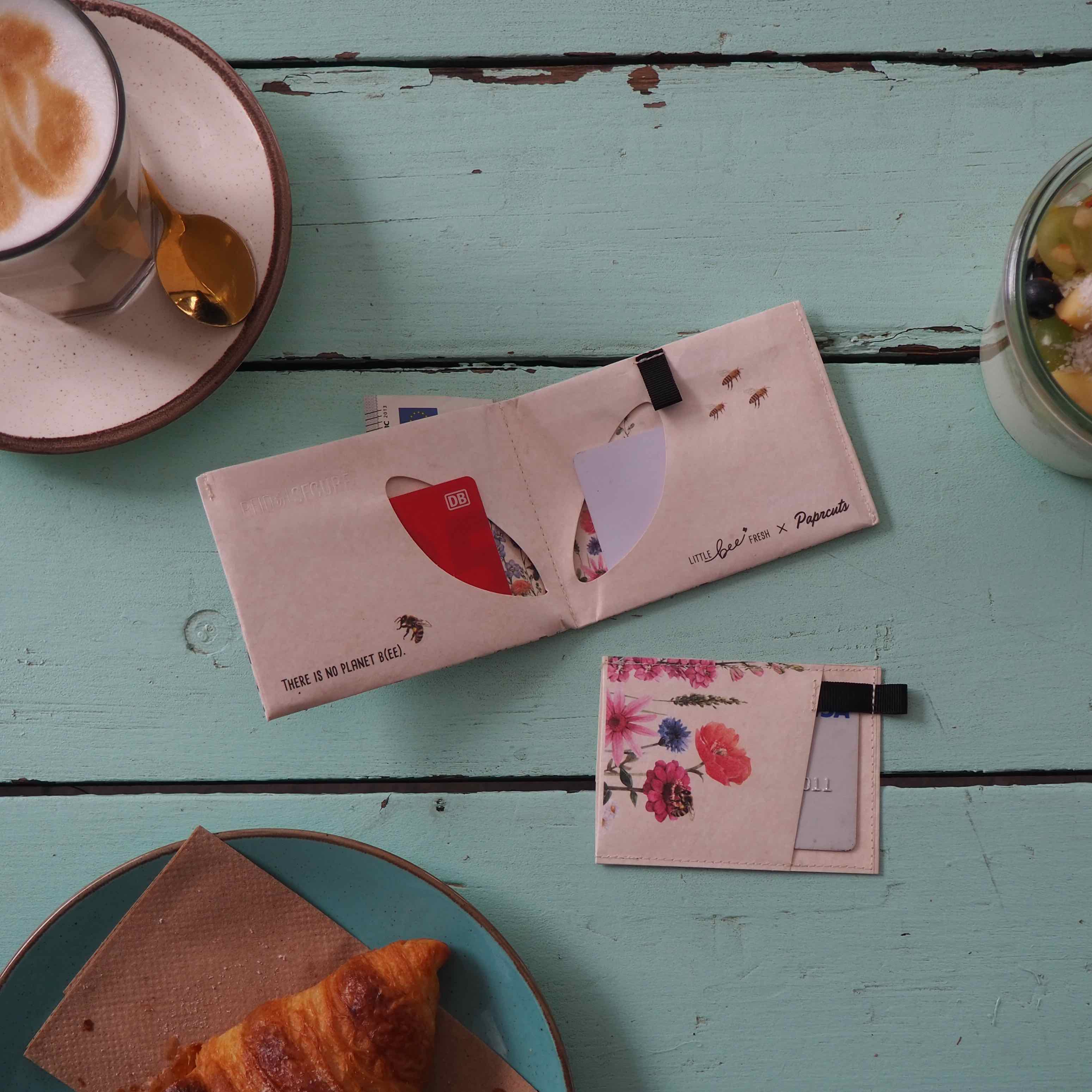 Paprcuts RFID PRO Wallet Blumenwiese Portemonnaie RFID-Schutz
