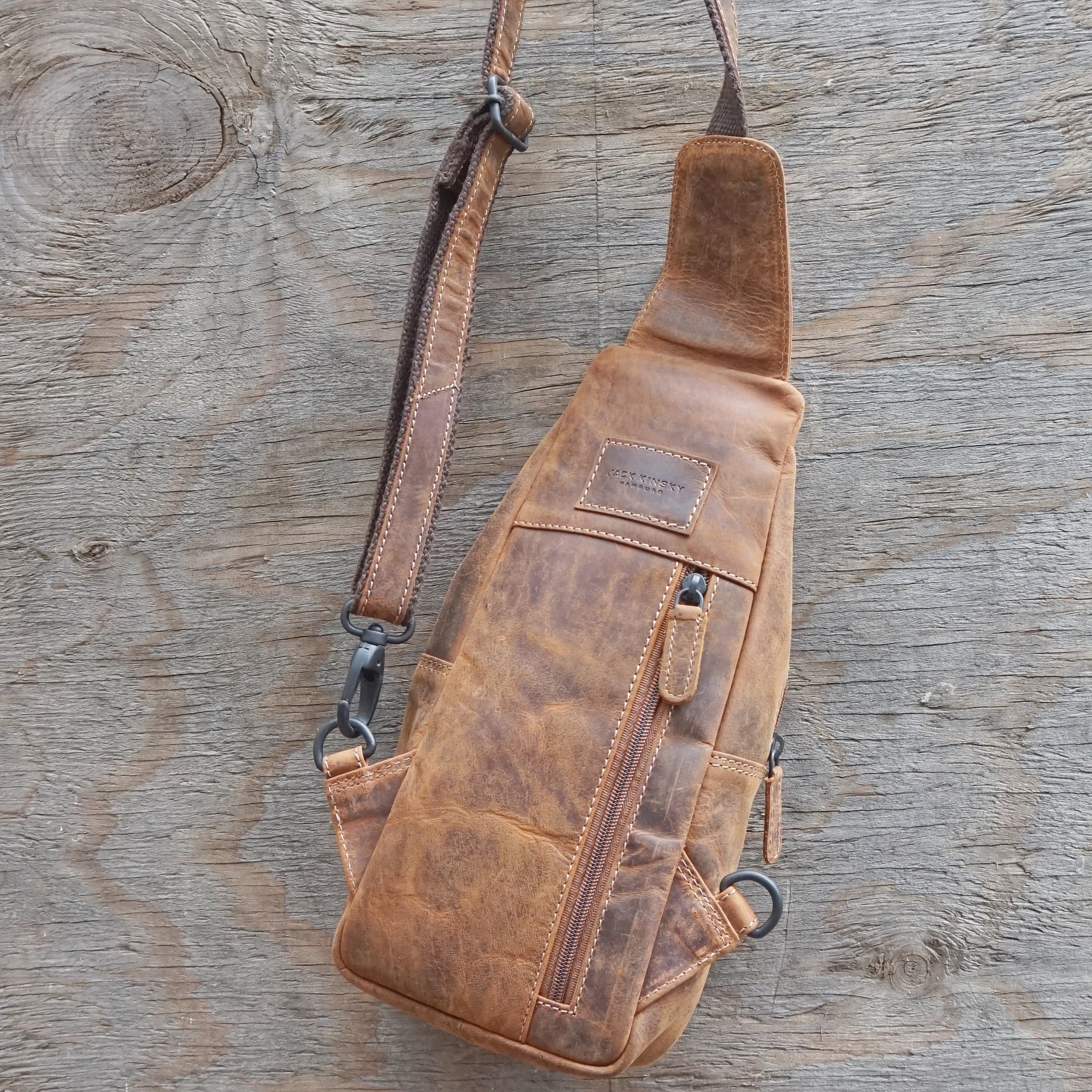 Jack Kinsky Baltimore 17 Bodybag Mocca Hunter-Leder