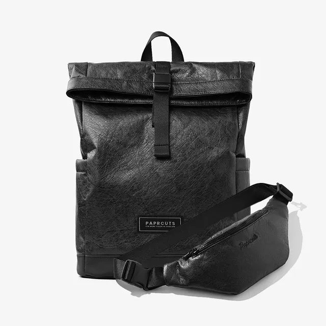Paprcuts Berlin Rucksack Just Black Bundle mit Bauchtasche
