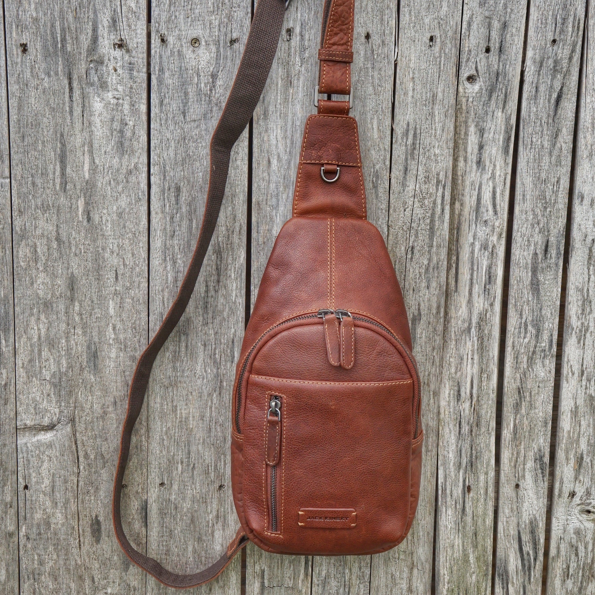 Jack Kinsky Porto 13 Crossbag Cognac Büffelleder Bodybag