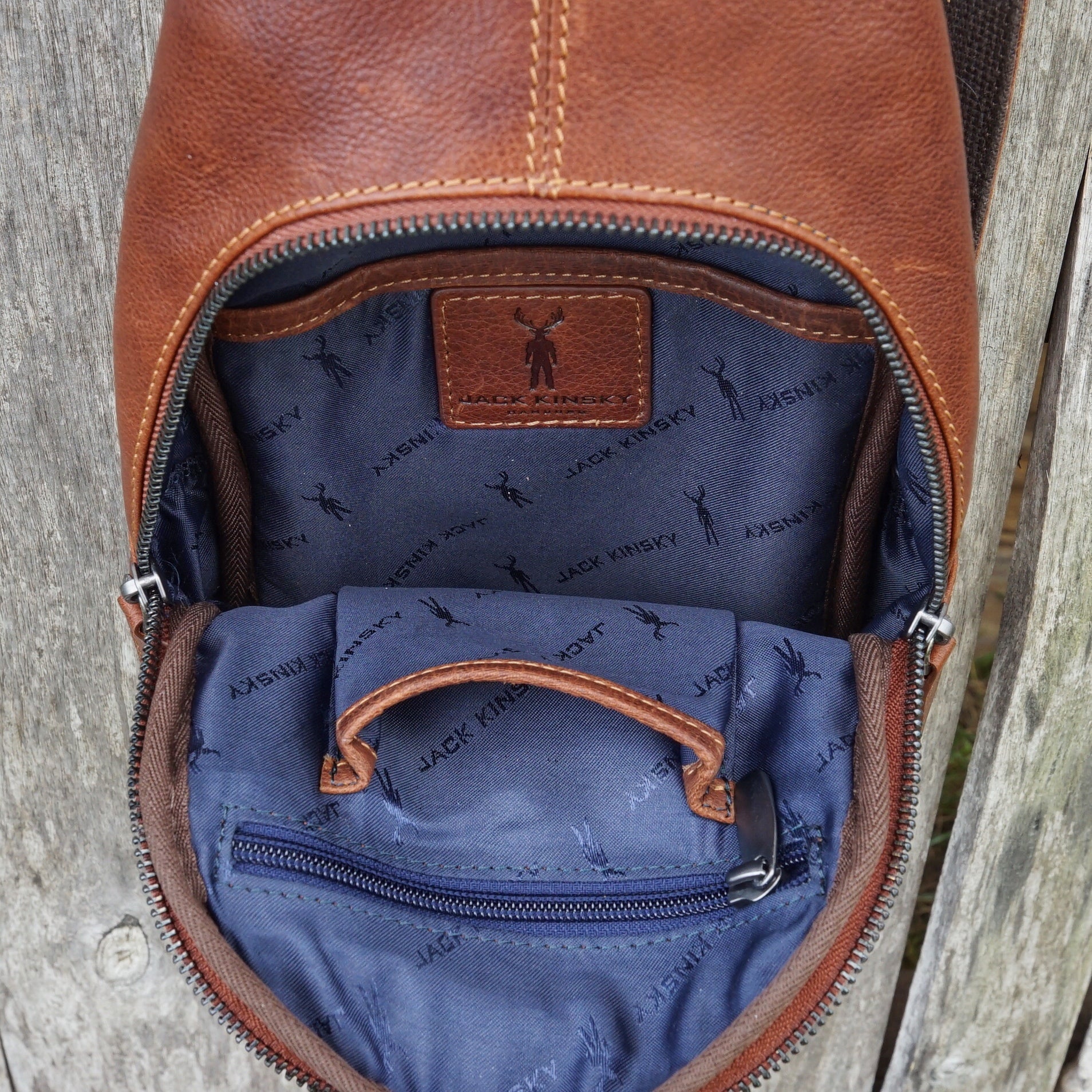 Jack Kinsky Porto 13 Crossbag Cognac Büffelleder Bodybag