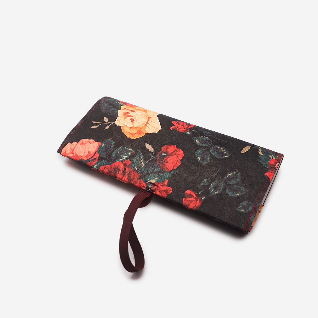 Paprcuts Tabakbeutel Flowers Tabaktasche schwarz-rot vegan