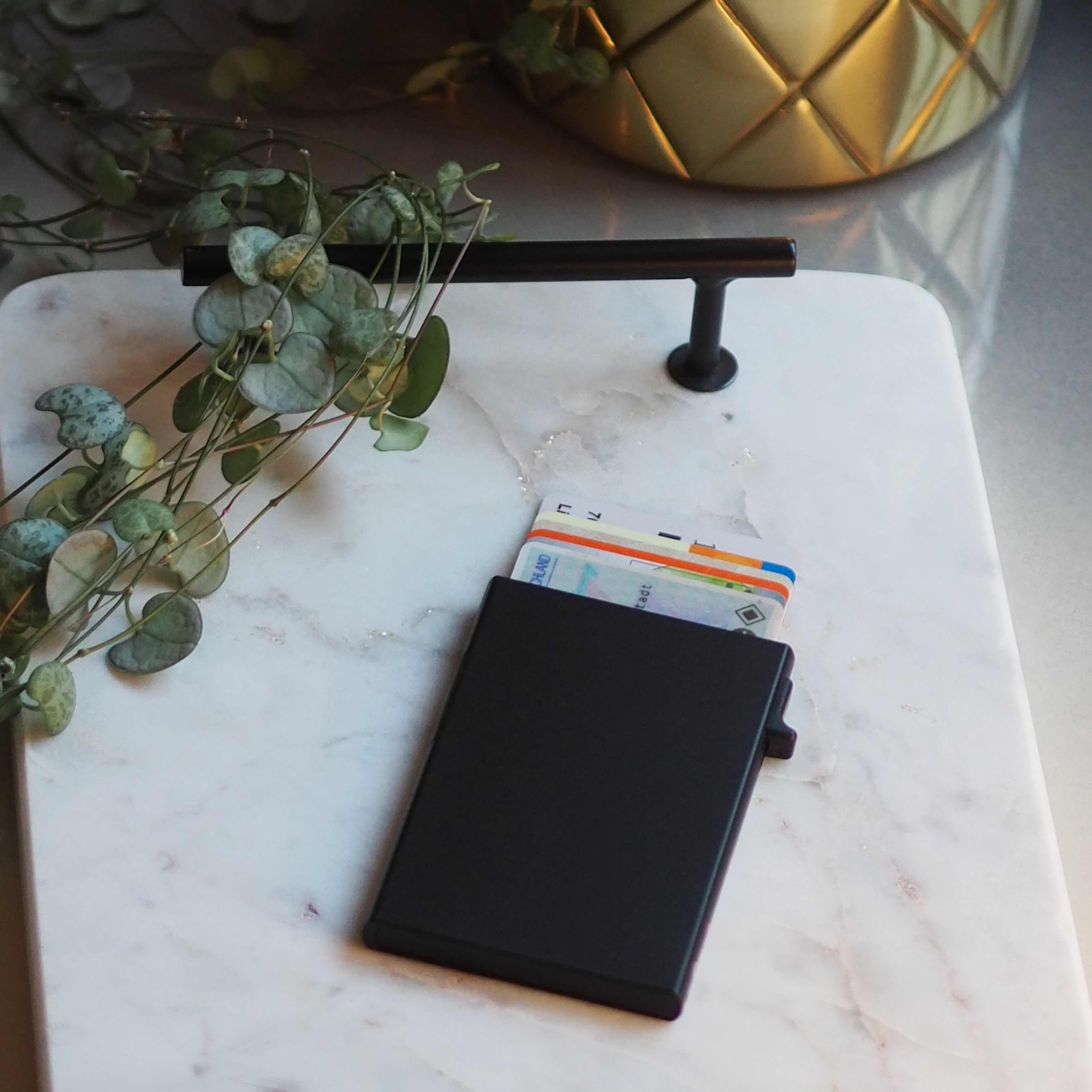 Paprcuts RFID Alu Kartenetui Just Alu Kartenetui schwarz vegan