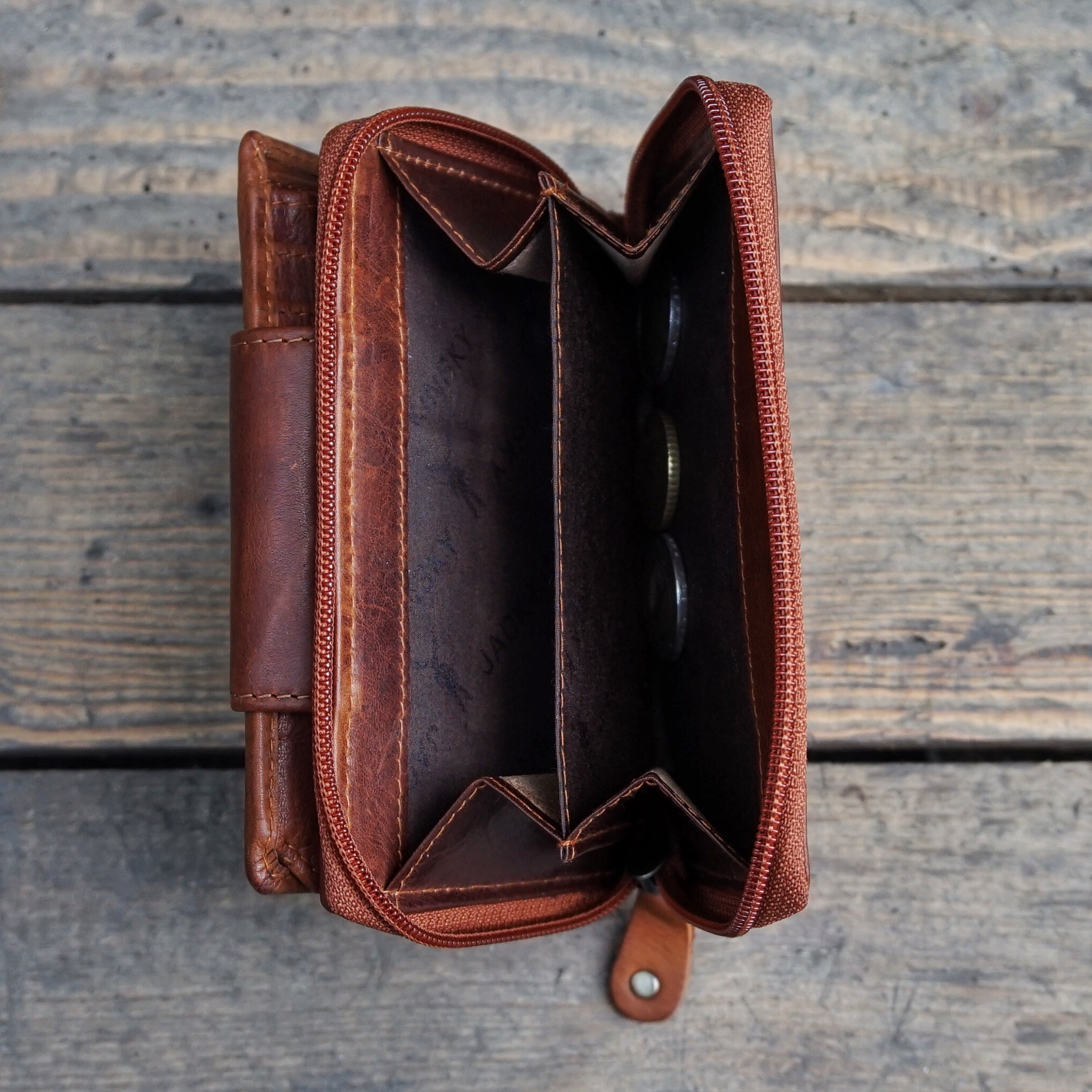 Jack Kinsky Monterey 511 Damenbörse Cognac mit RFID
