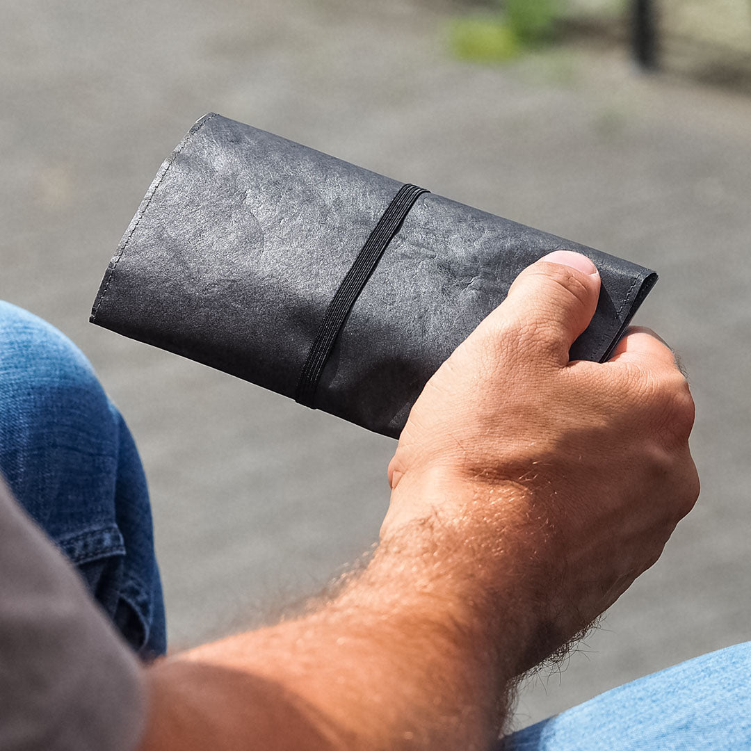 Paprcuts Tabakbeutel Just Black Tabaktasche schwarz vegan