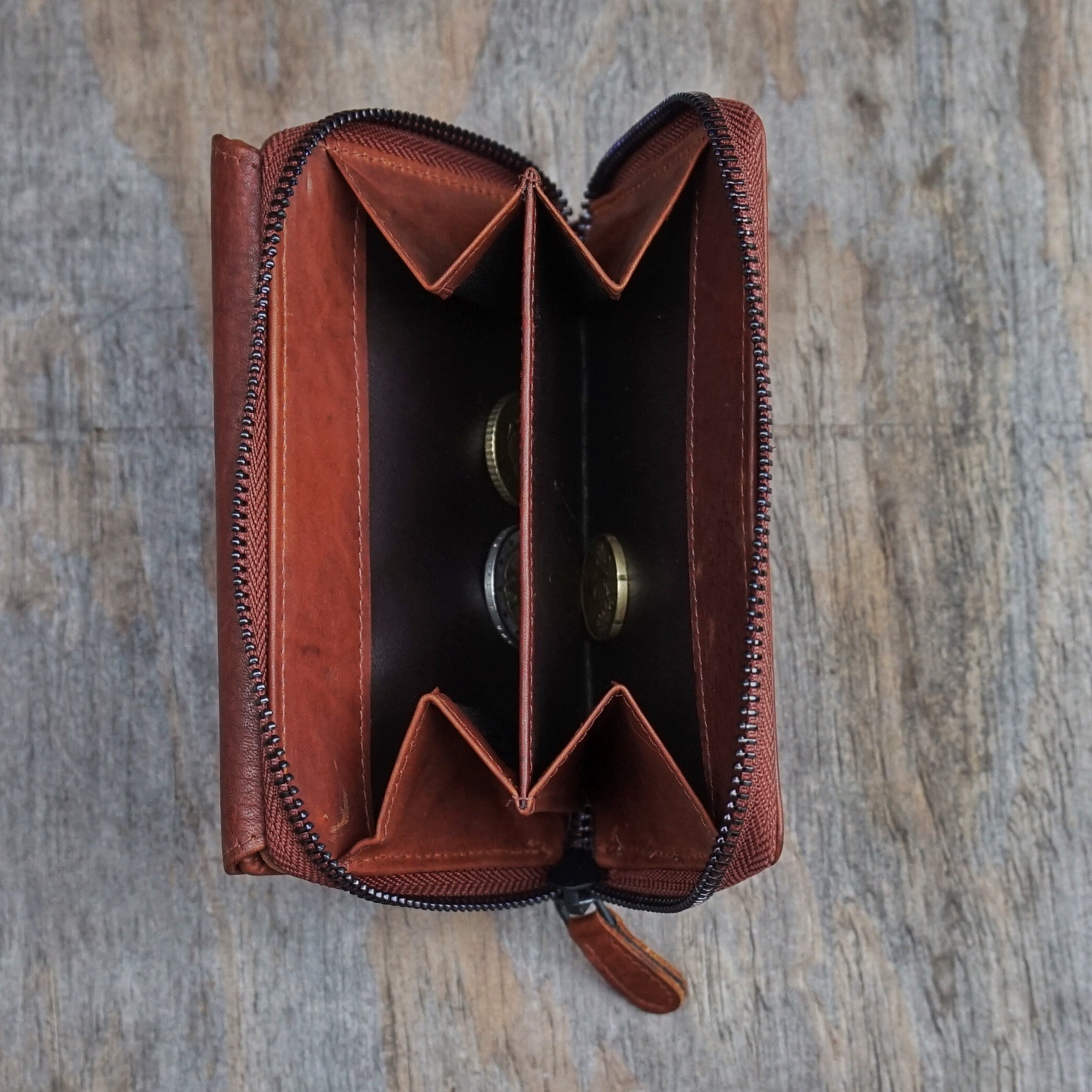 Jack Kinsky Risör 512 Damenbörse Cognac 17 Karten