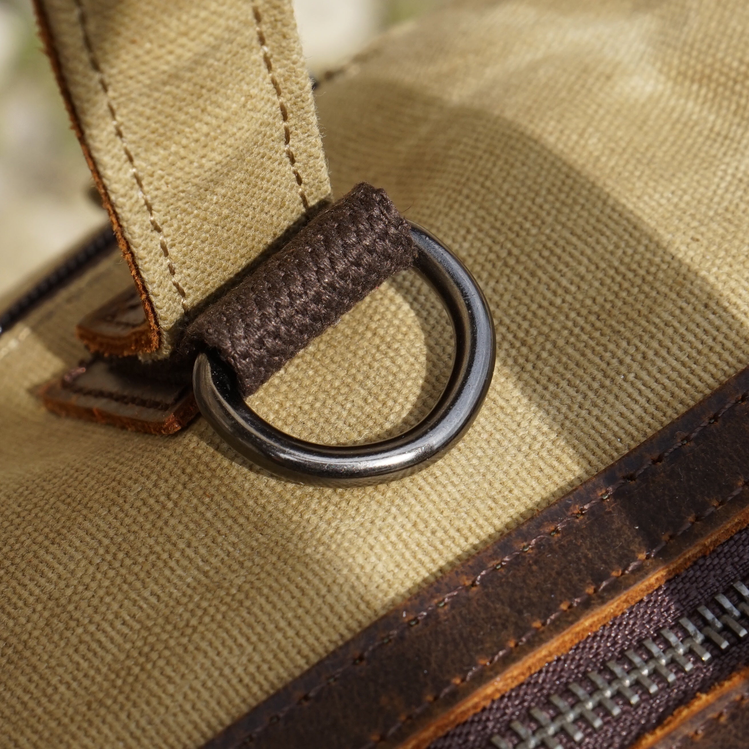 Jack Kinsky Dakar 5 Weekender Sand Canvas Leder