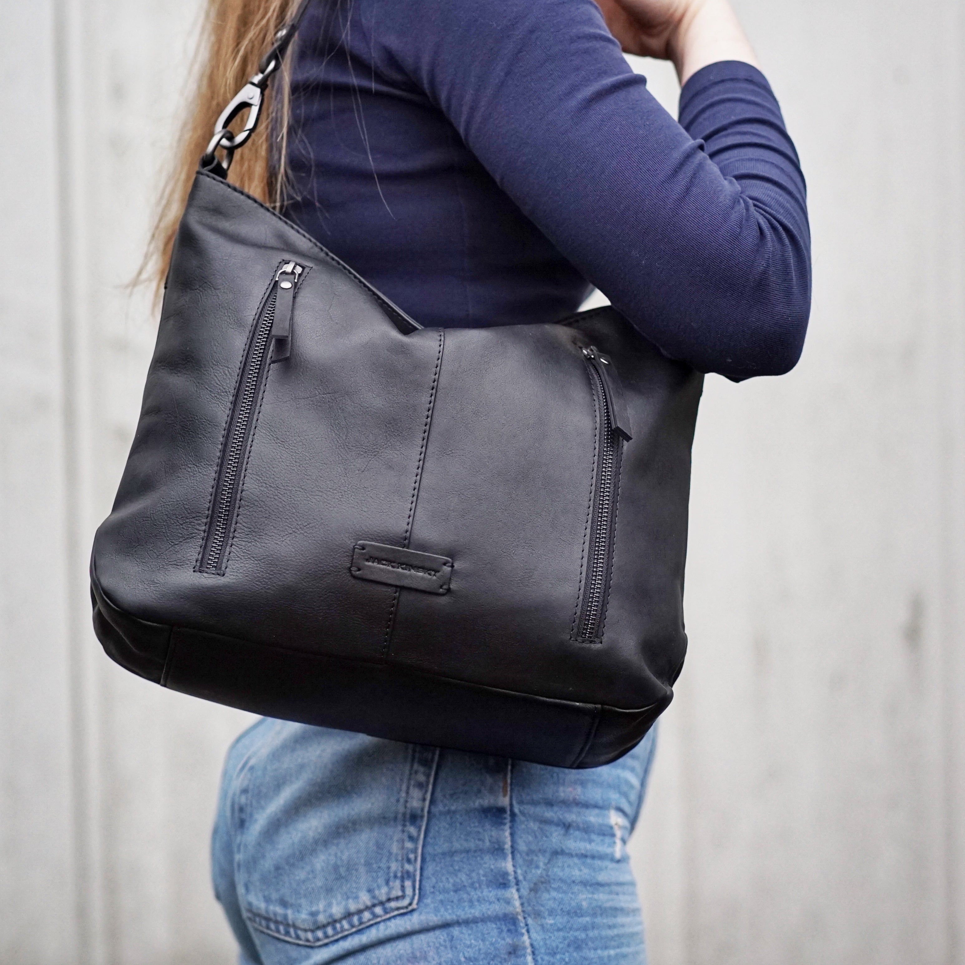 Jack Kinsky Montreal 24N Beuteltasche Cognac Rindleder