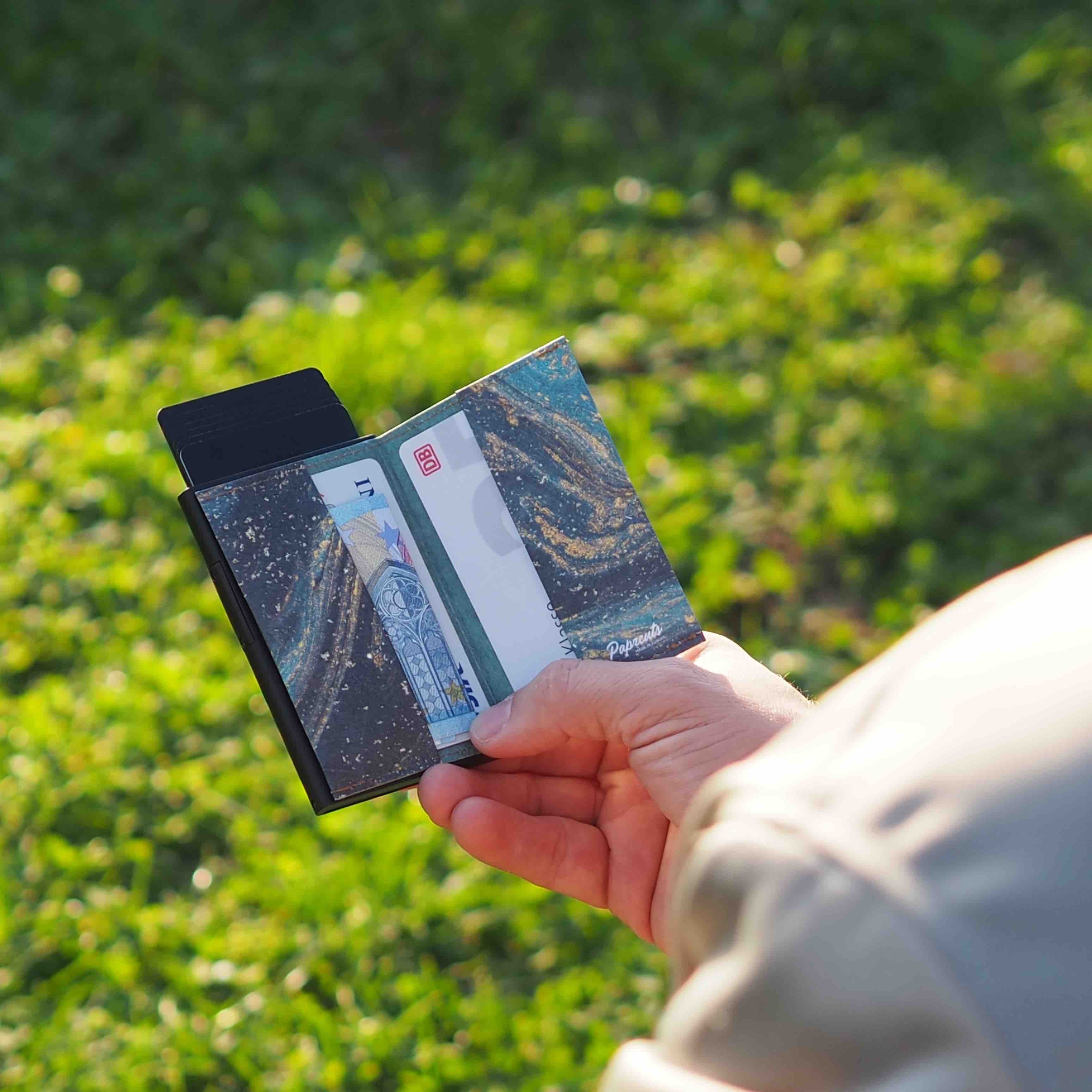 Paprcuts RFID Alu Kartenetui Saphire Marble Portemonnaie RFID-Schutz