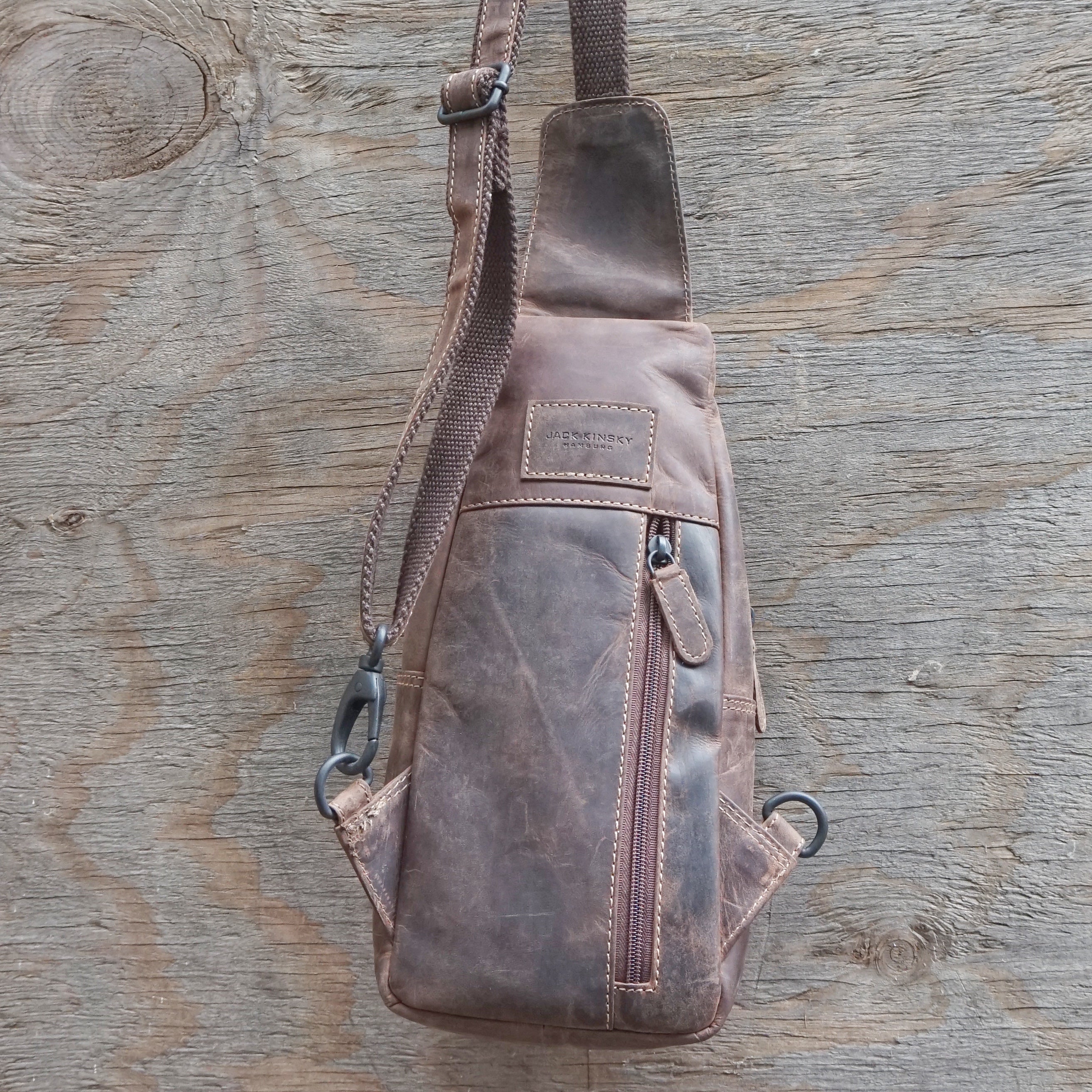 Jack Kinsky Baltimore 17 Bodybag Mocca Hunter-Leder