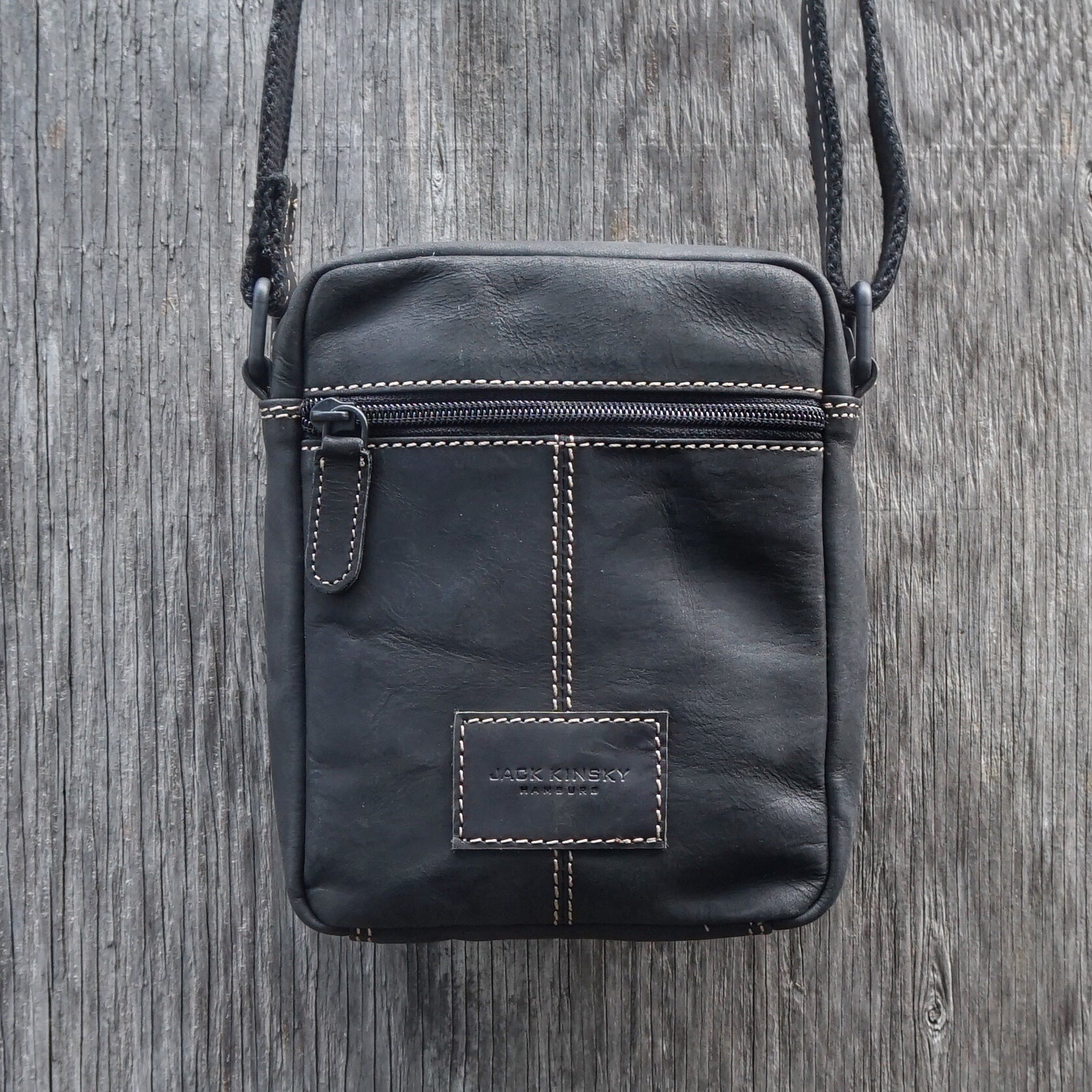 Jack Kinsky Baltimore 1 Umhängetasche Cognac Hunter-Leder