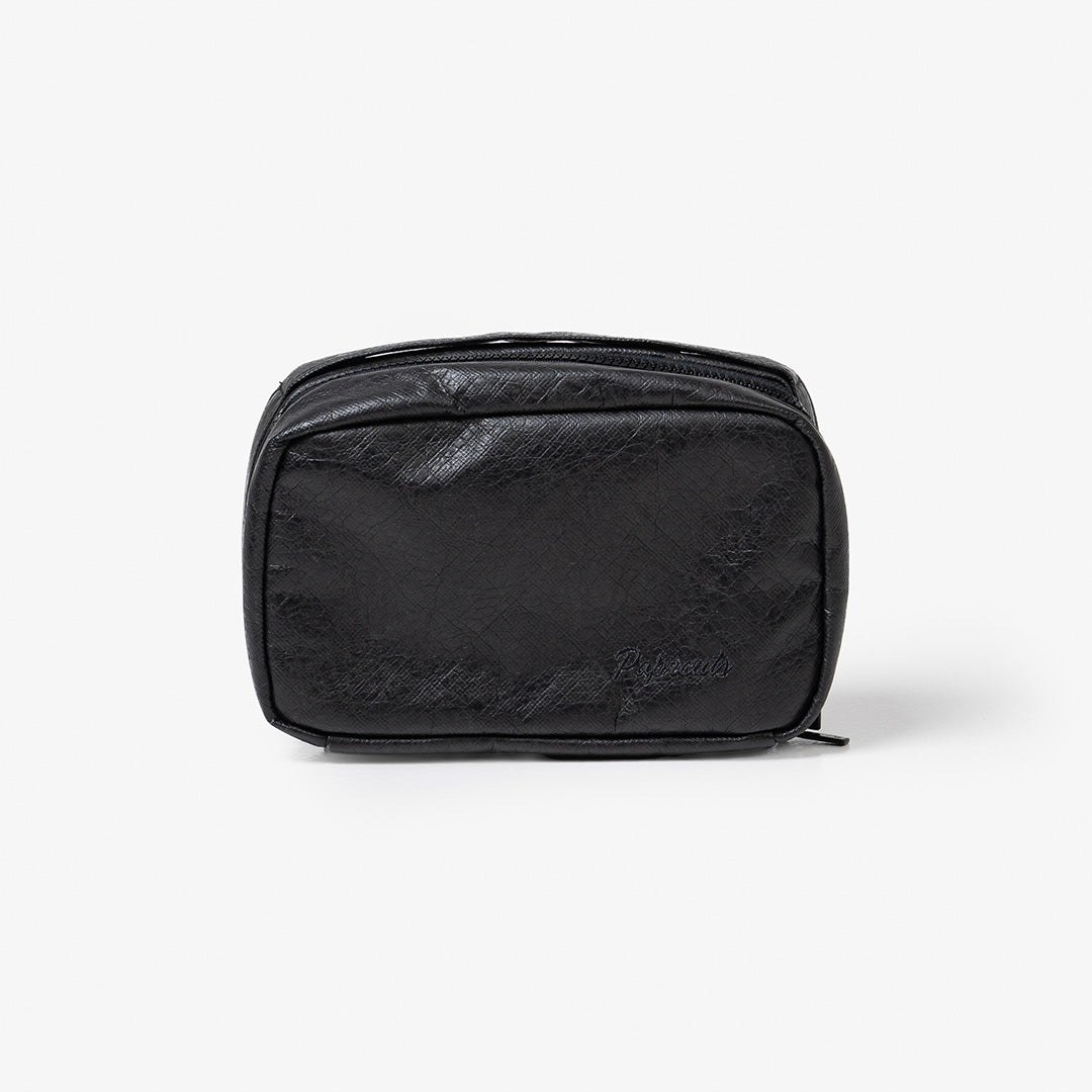 Paprcuts Oslo Organizer Just Black Tyvek Kulturbeutel 24 cm