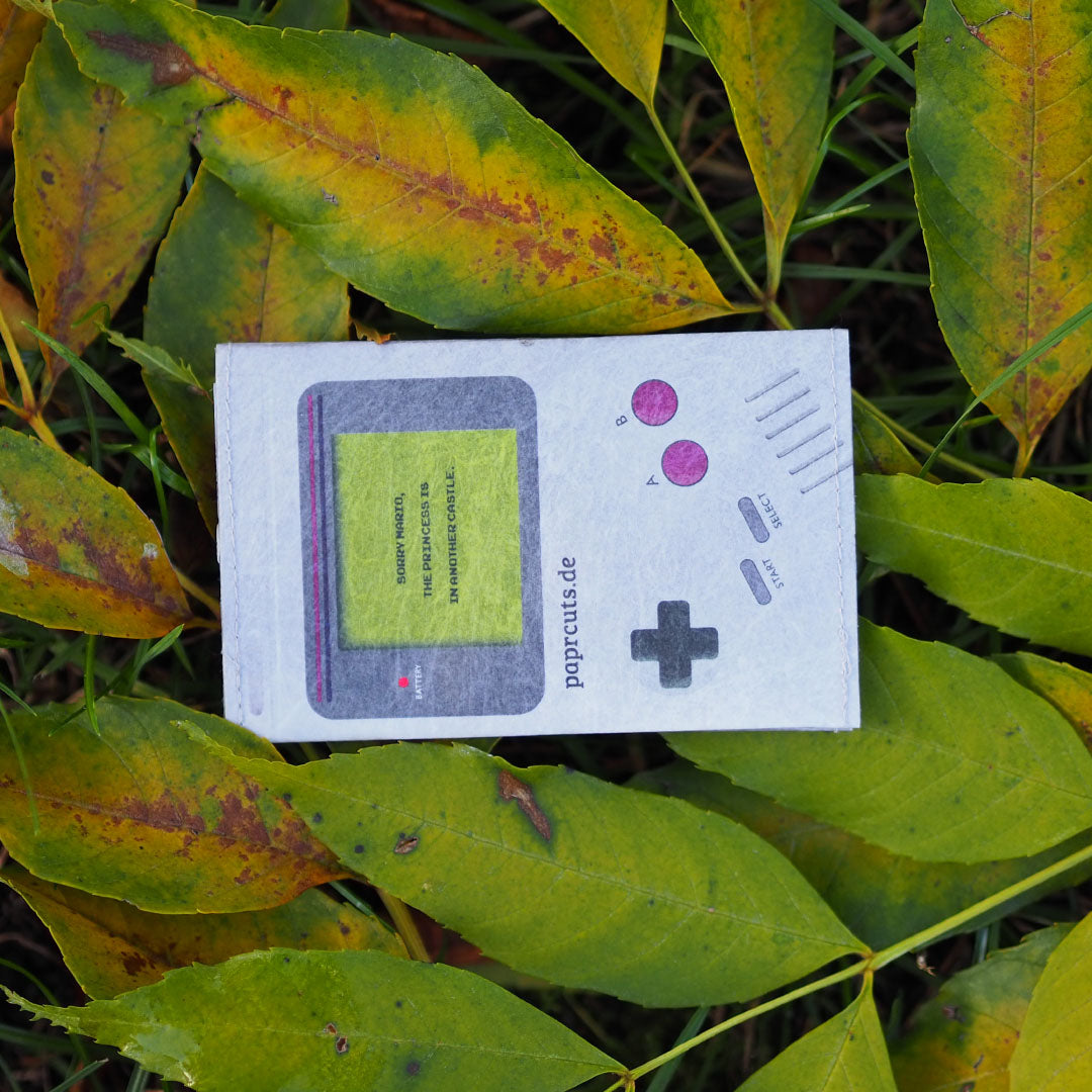 Paprcuts RFID Kartenhalter Game Boy Kartenetui retro vegan